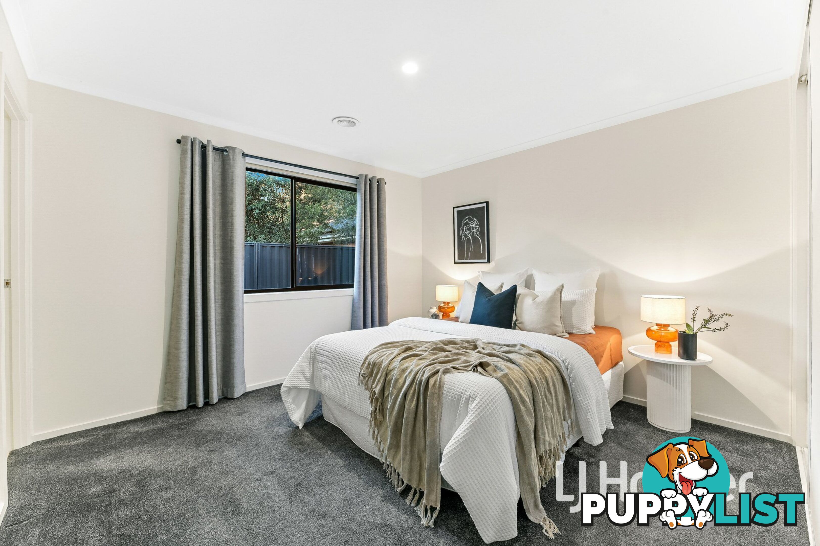 10 Valencia Lane PAKENHAM VIC 3810