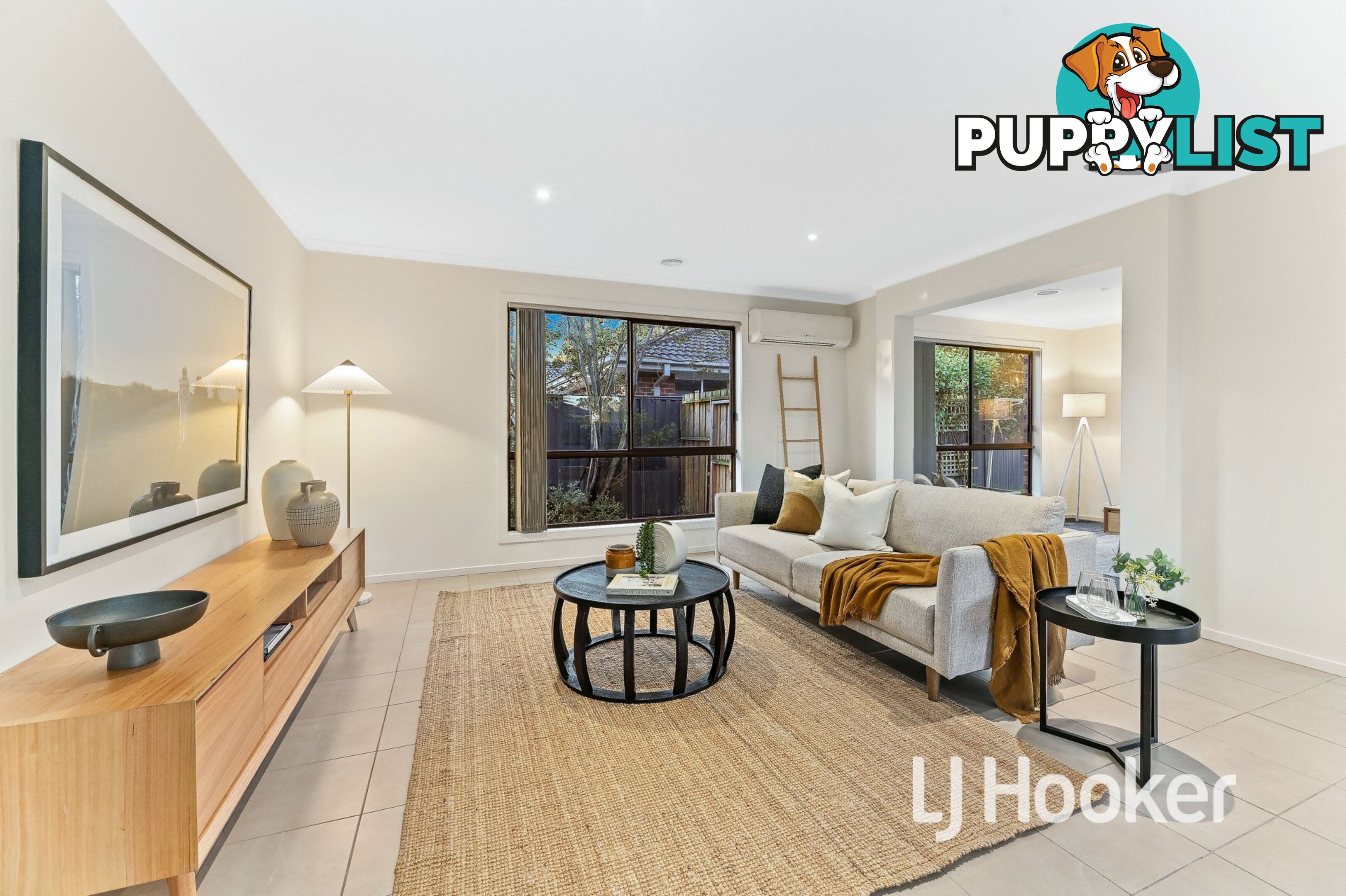 10 Valencia Lane PAKENHAM VIC 3810