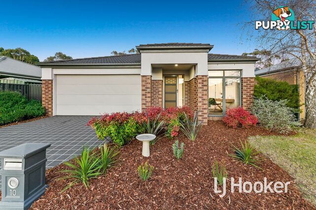 10 Valencia Lane PAKENHAM VIC 3810