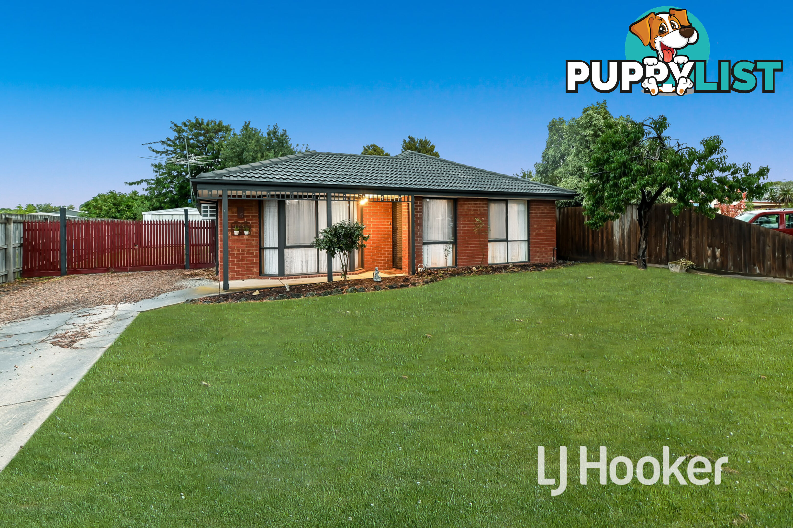 35 Barrington Drive PAKENHAM VIC 3810