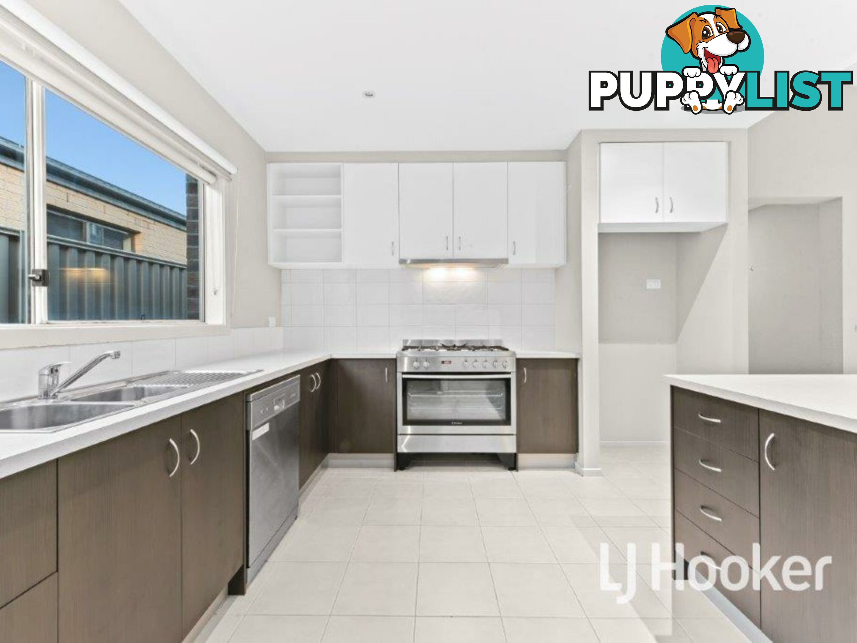 6 Hood Place PAKENHAM VIC 3810