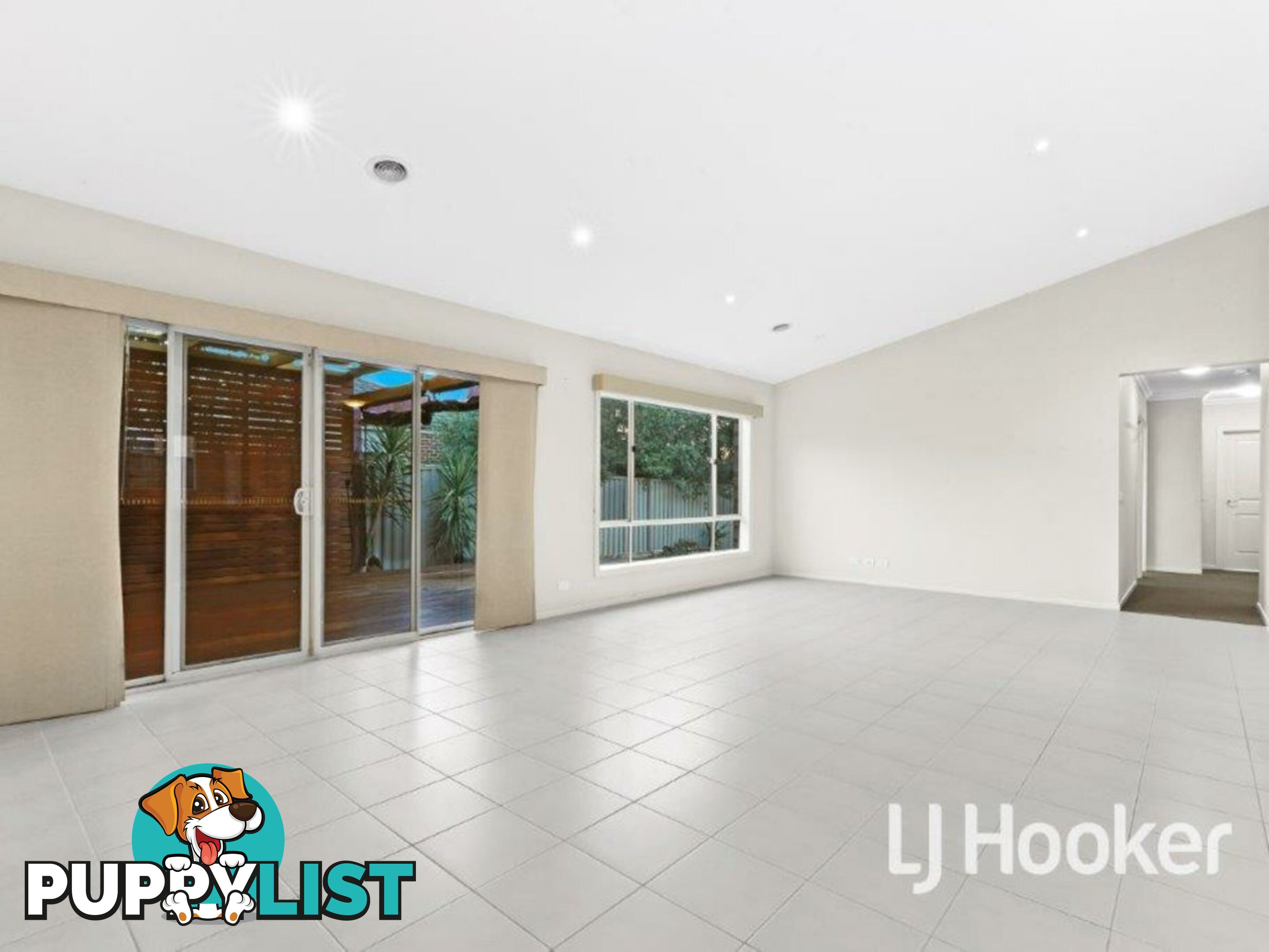 6 Hood Place PAKENHAM VIC 3810