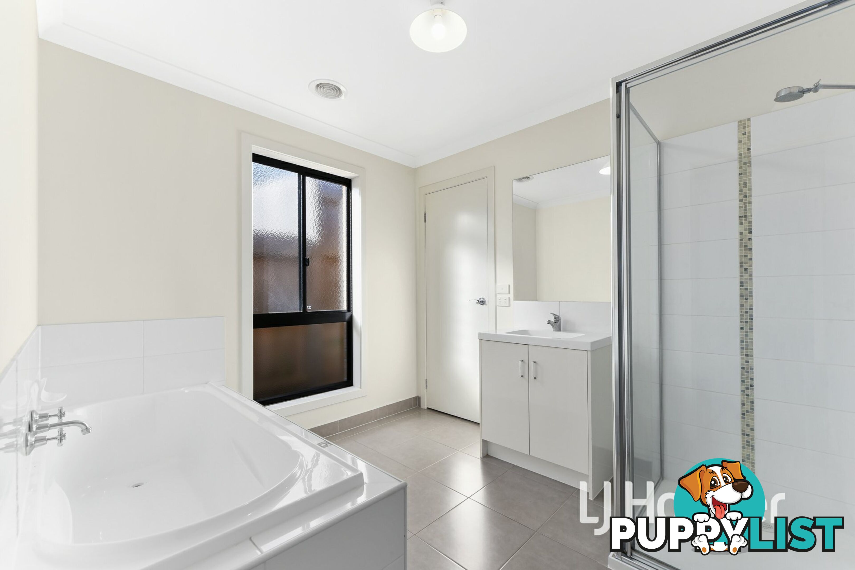 1/3 Springwater Drive DROUIN VIC 3818