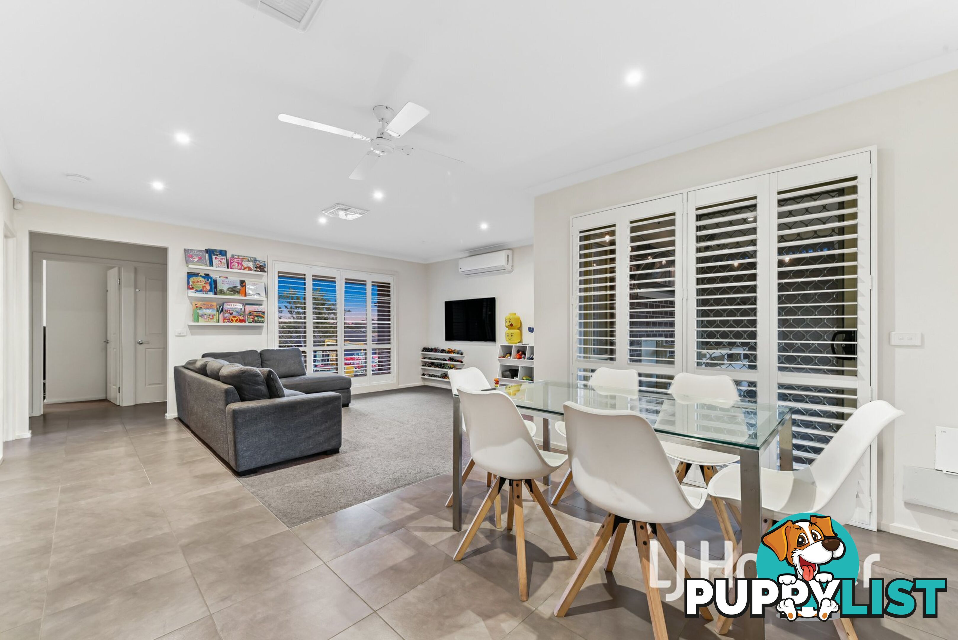 13 Silver Gum Drive PAKENHAM VIC 3810
