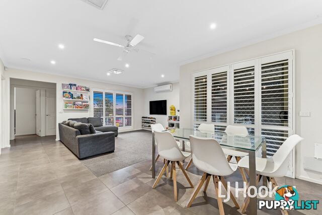 13 Silver Gum Drive PAKENHAM VIC 3810