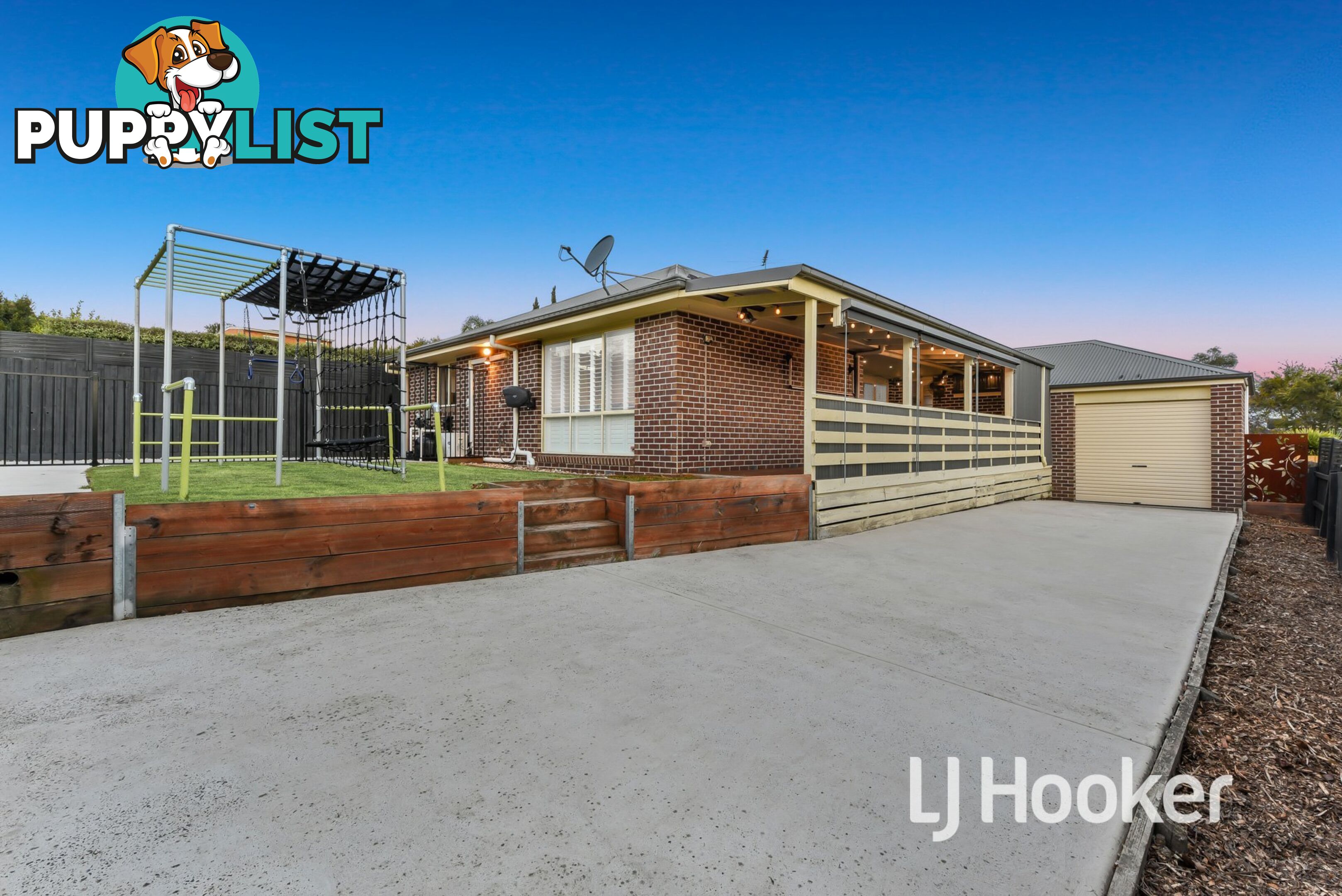 13 Silver Gum Drive PAKENHAM VIC 3810