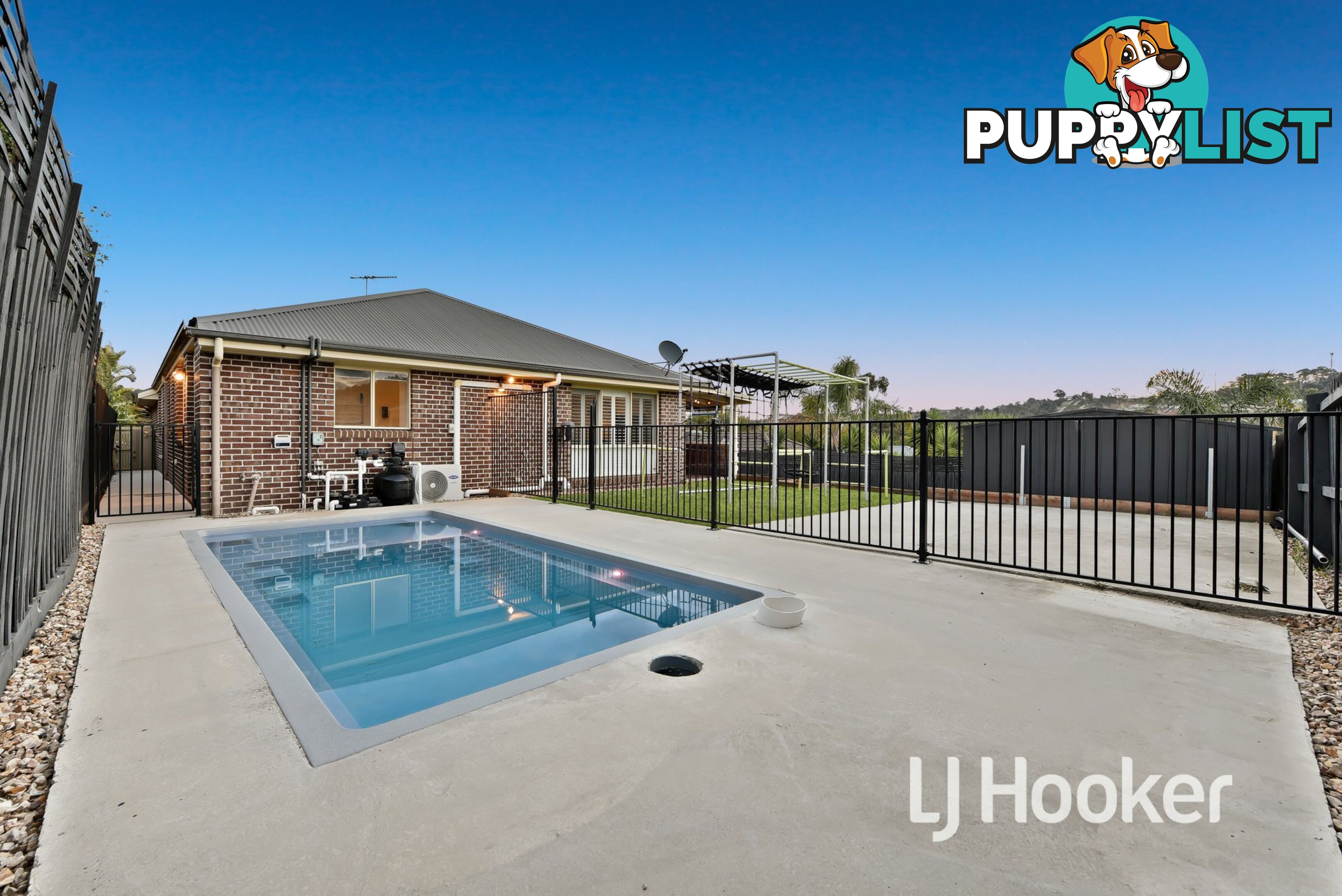 13 Silver Gum Drive PAKENHAM VIC 3810