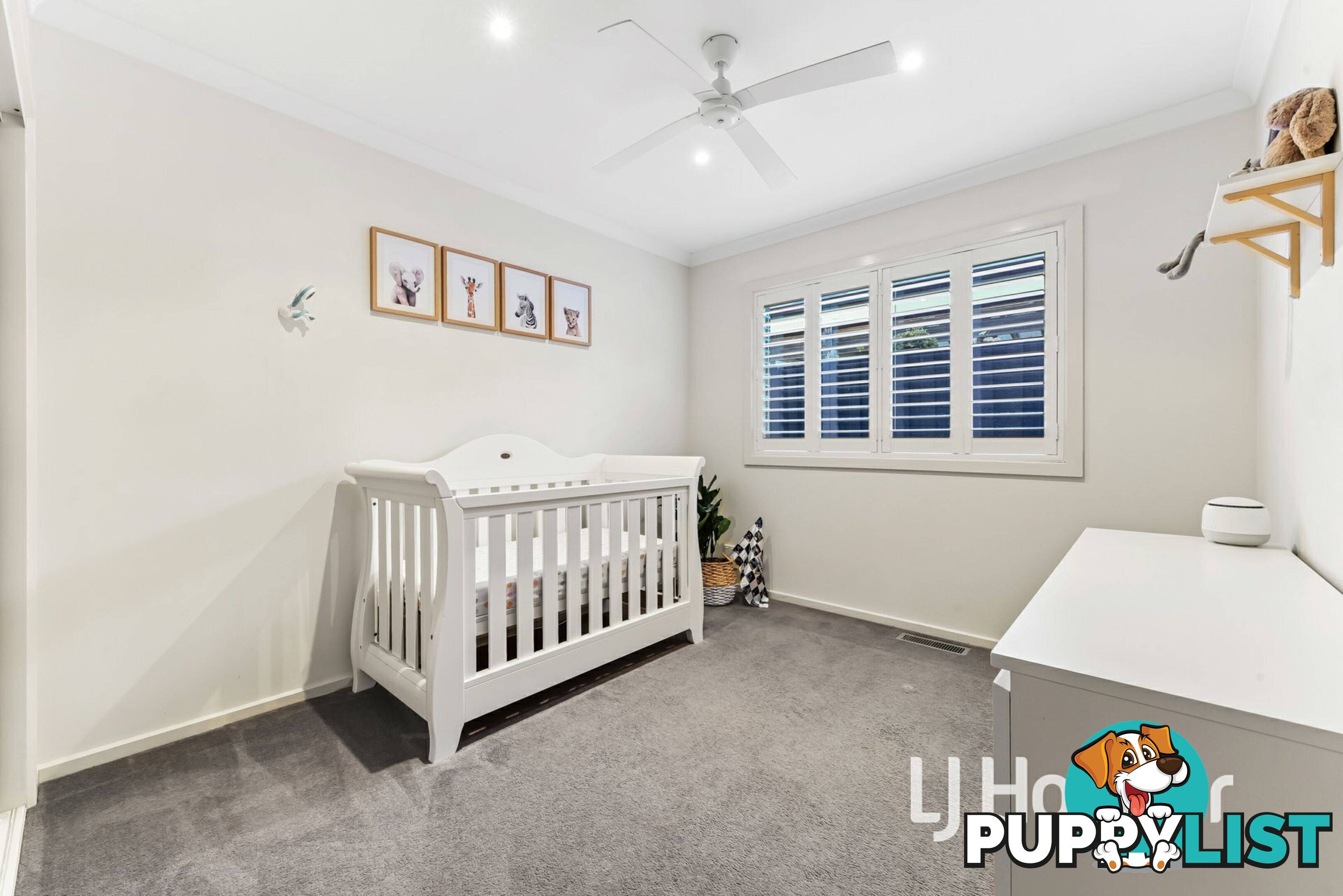 13 Silver Gum Drive PAKENHAM VIC 3810