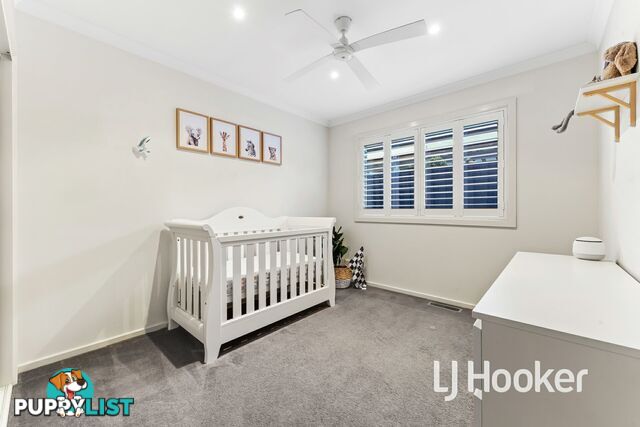 13 Silver Gum Drive PAKENHAM VIC 3810