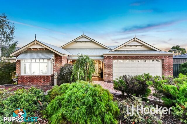 16 Illawarra Way PAKENHAM VIC 3810