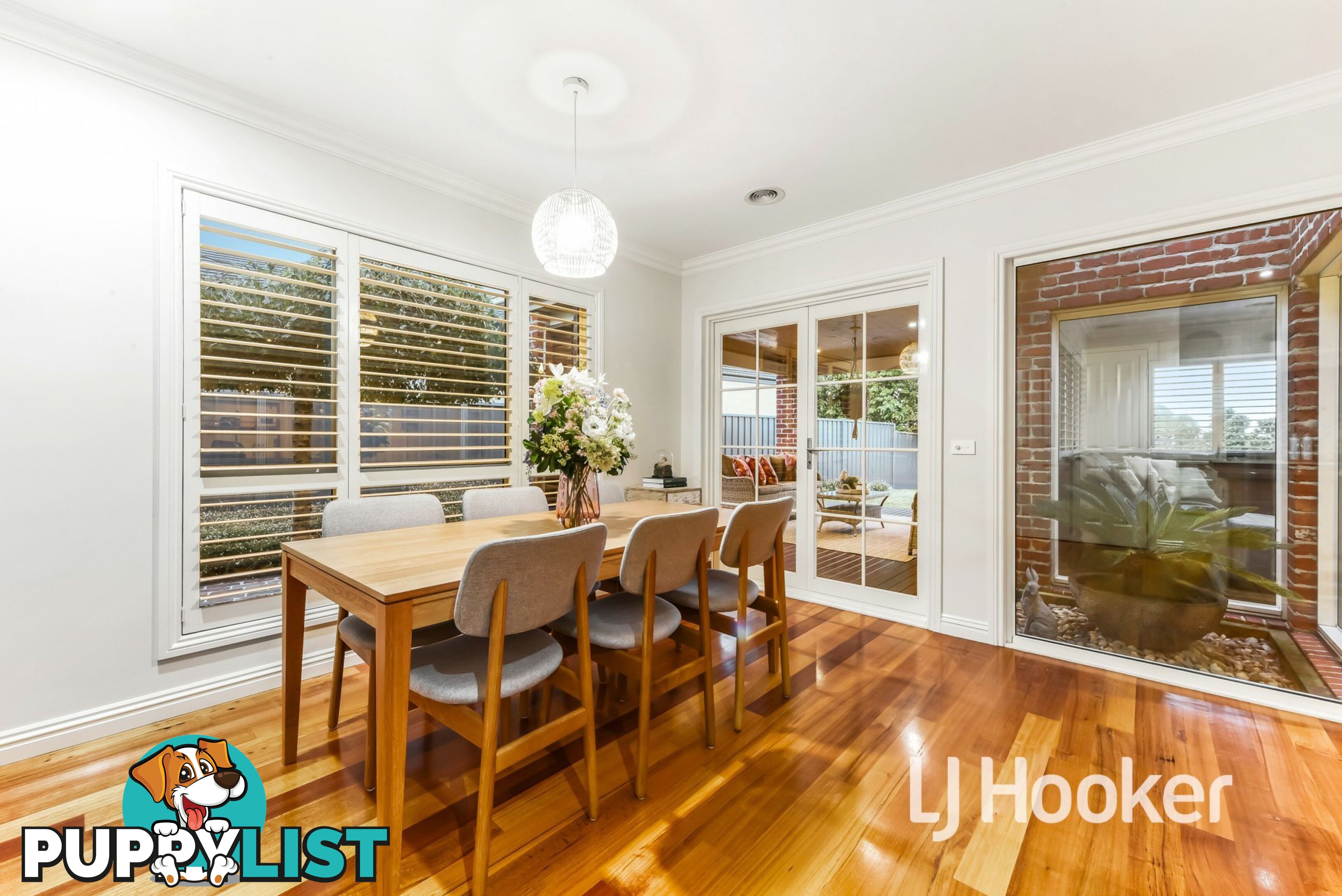 16 Illawarra Way PAKENHAM VIC 3810