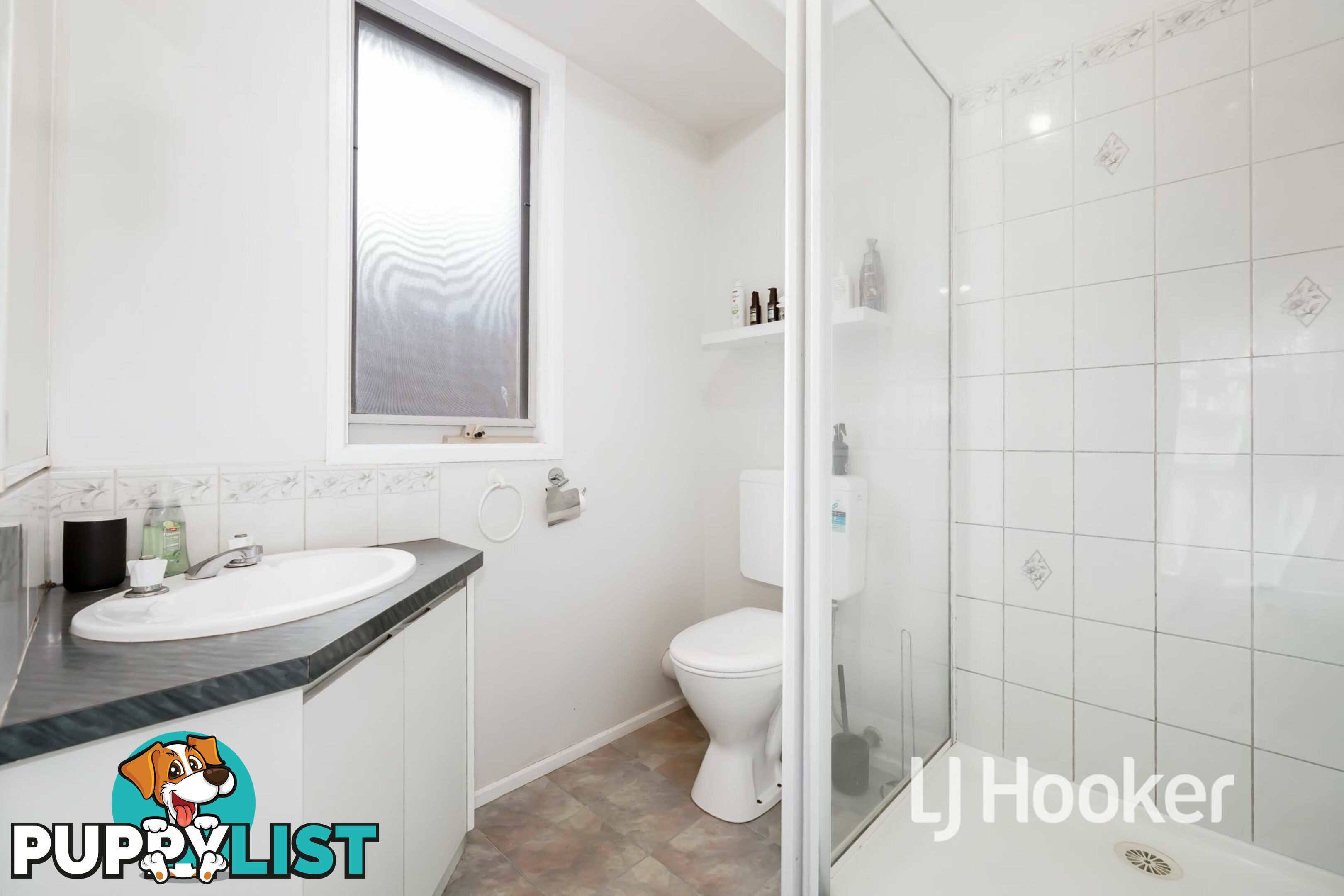 8 Daniel Court PAKENHAM VIC 3810