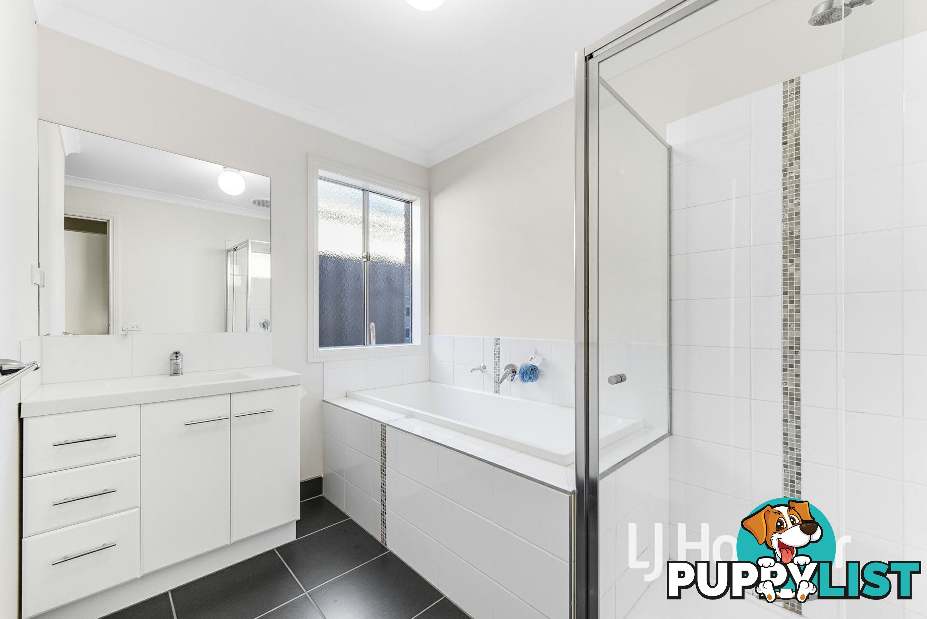 5/34 Sir Thomas Drive PAKENHAM VIC 3810