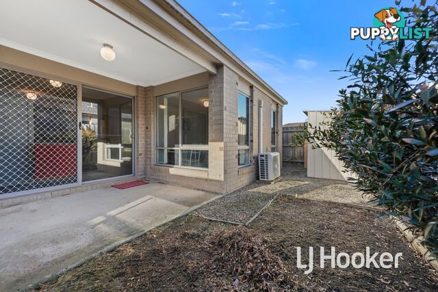 12/34 Sir Thomas Drive PAKENHAM VIC 3810