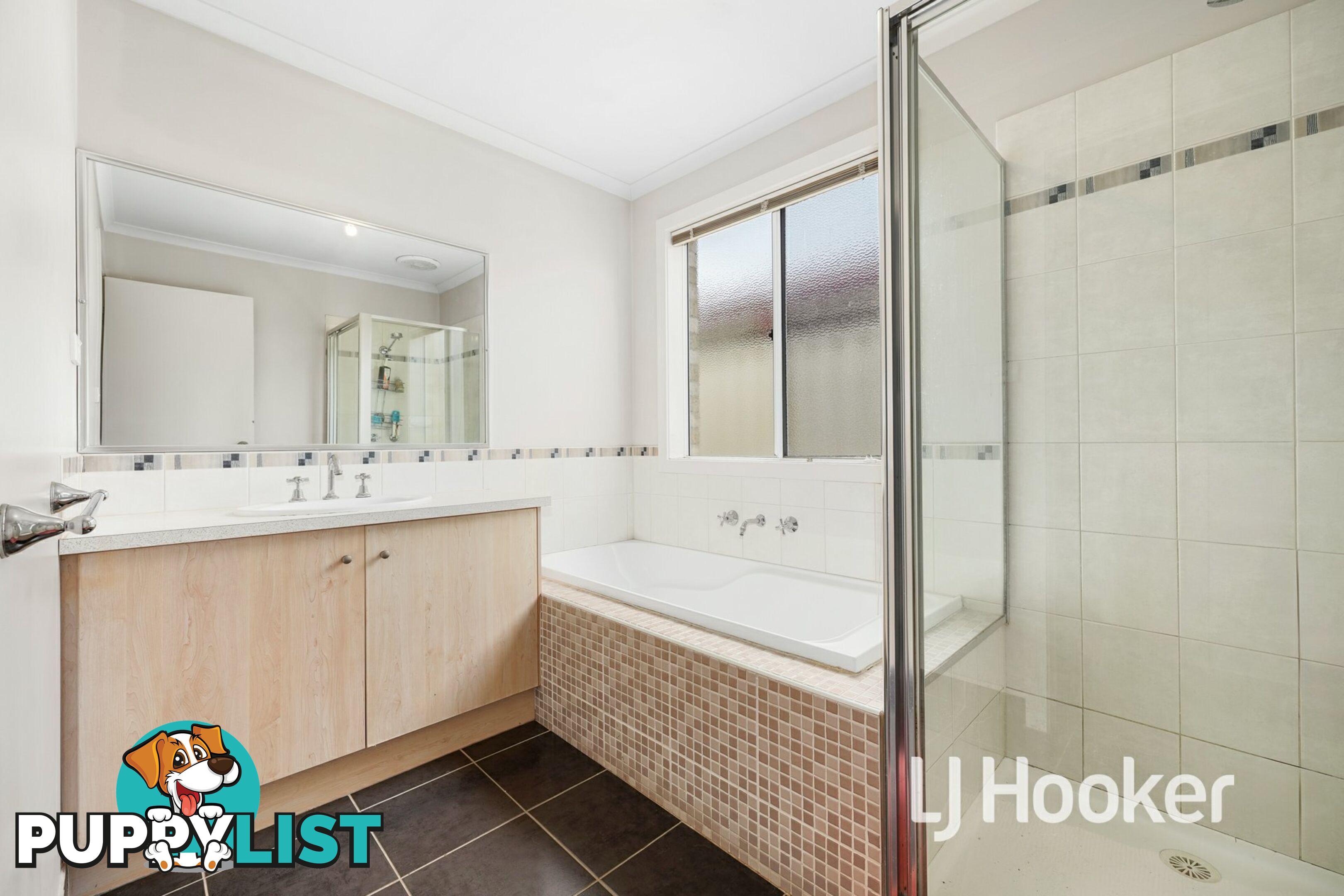 14 Jacaranda Way PAKENHAM VIC 3810