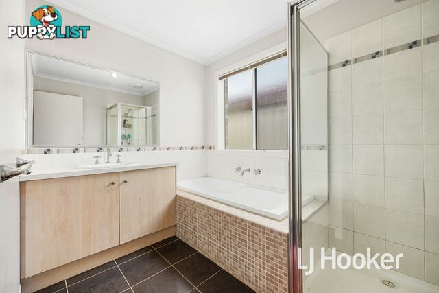 14 Jacaranda Way PAKENHAM VIC 3810