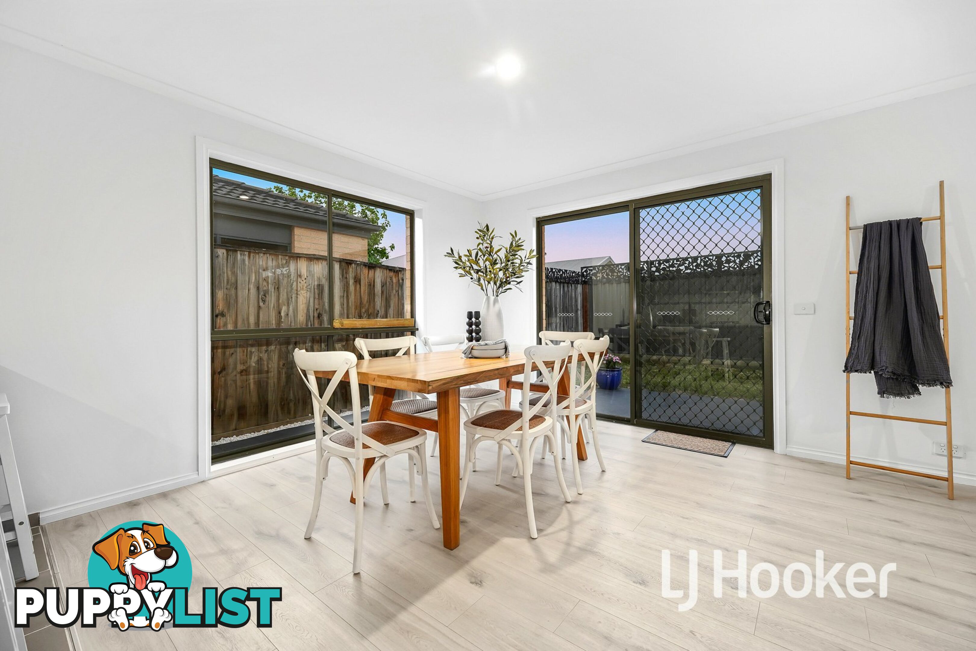 16/7 Syme Road PAKENHAM VIC 3810