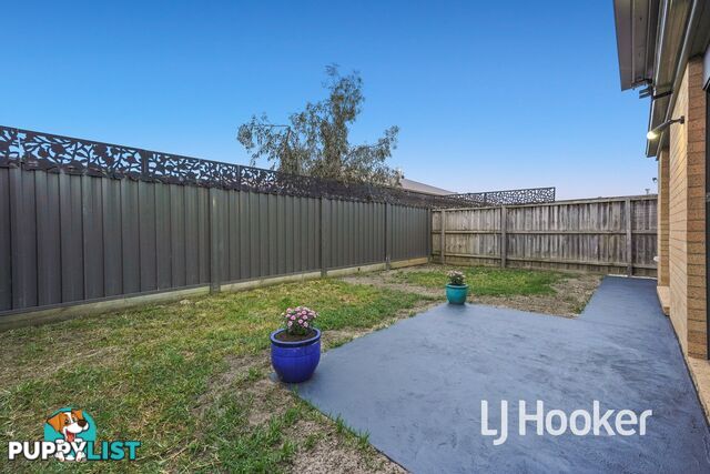 16/7 Syme Road PAKENHAM VIC 3810