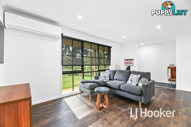 56 Duncan Drive PAKENHAM VIC 3810
