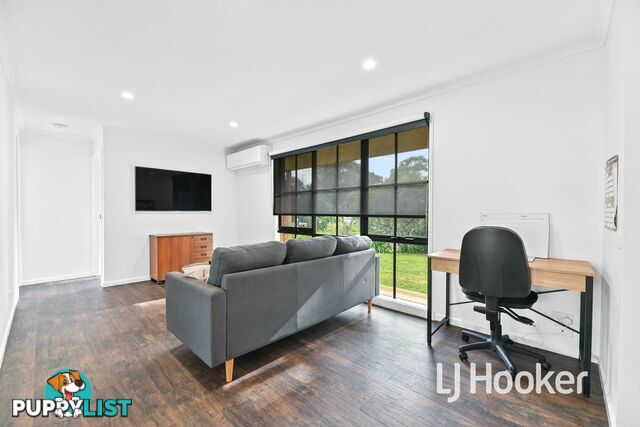 56 Duncan Drive PAKENHAM VIC 3810
