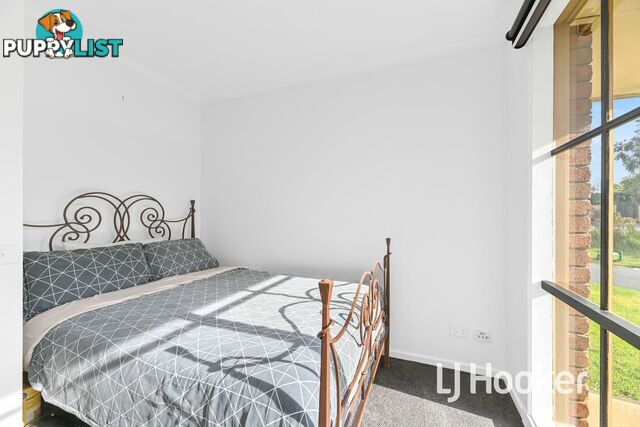 56 Duncan Drive PAKENHAM VIC 3810