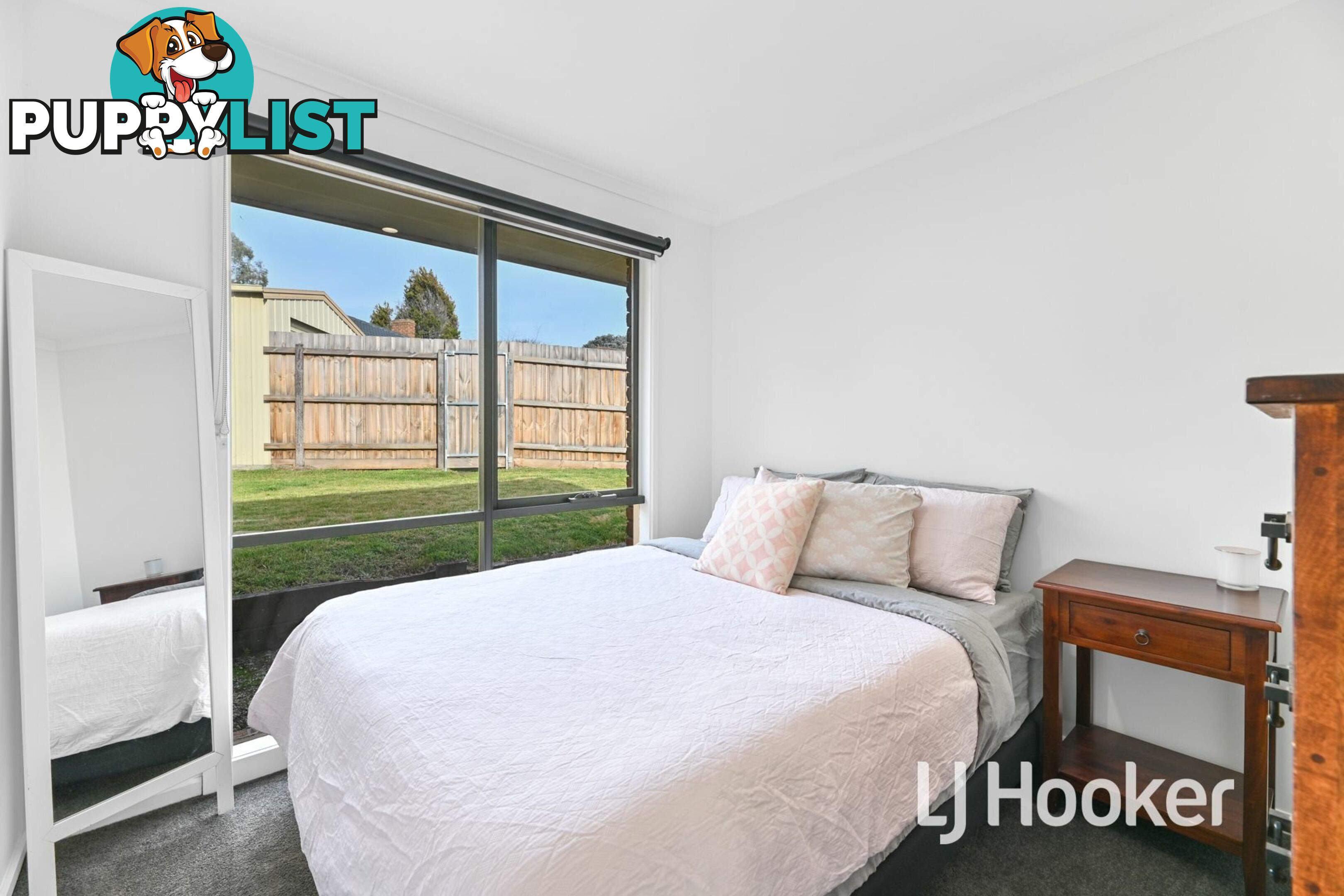 56 Duncan Drive PAKENHAM VIC 3810