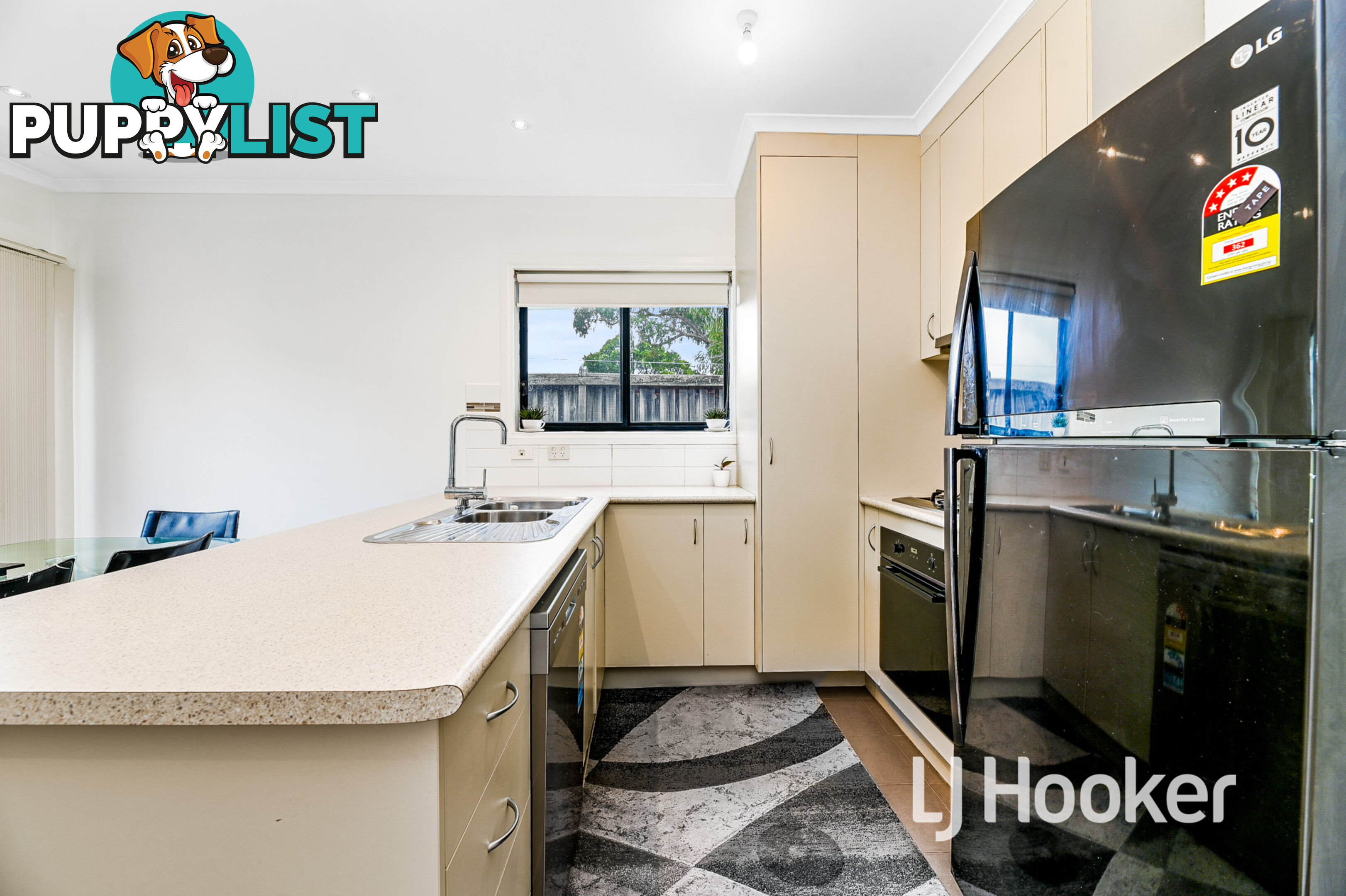 24/103 Army Road PAKENHAM VIC 3810