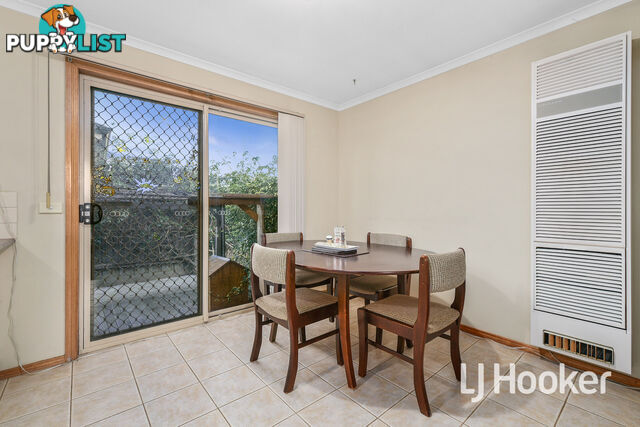 1 Mark Place PAKENHAM VIC 3810