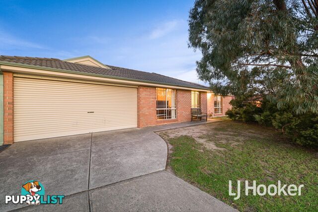 1 Mark Place PAKENHAM VIC 3810