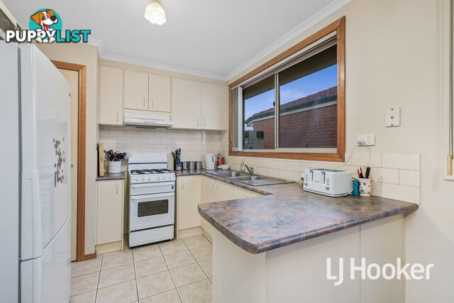 1 Mark Place PAKENHAM VIC 3810