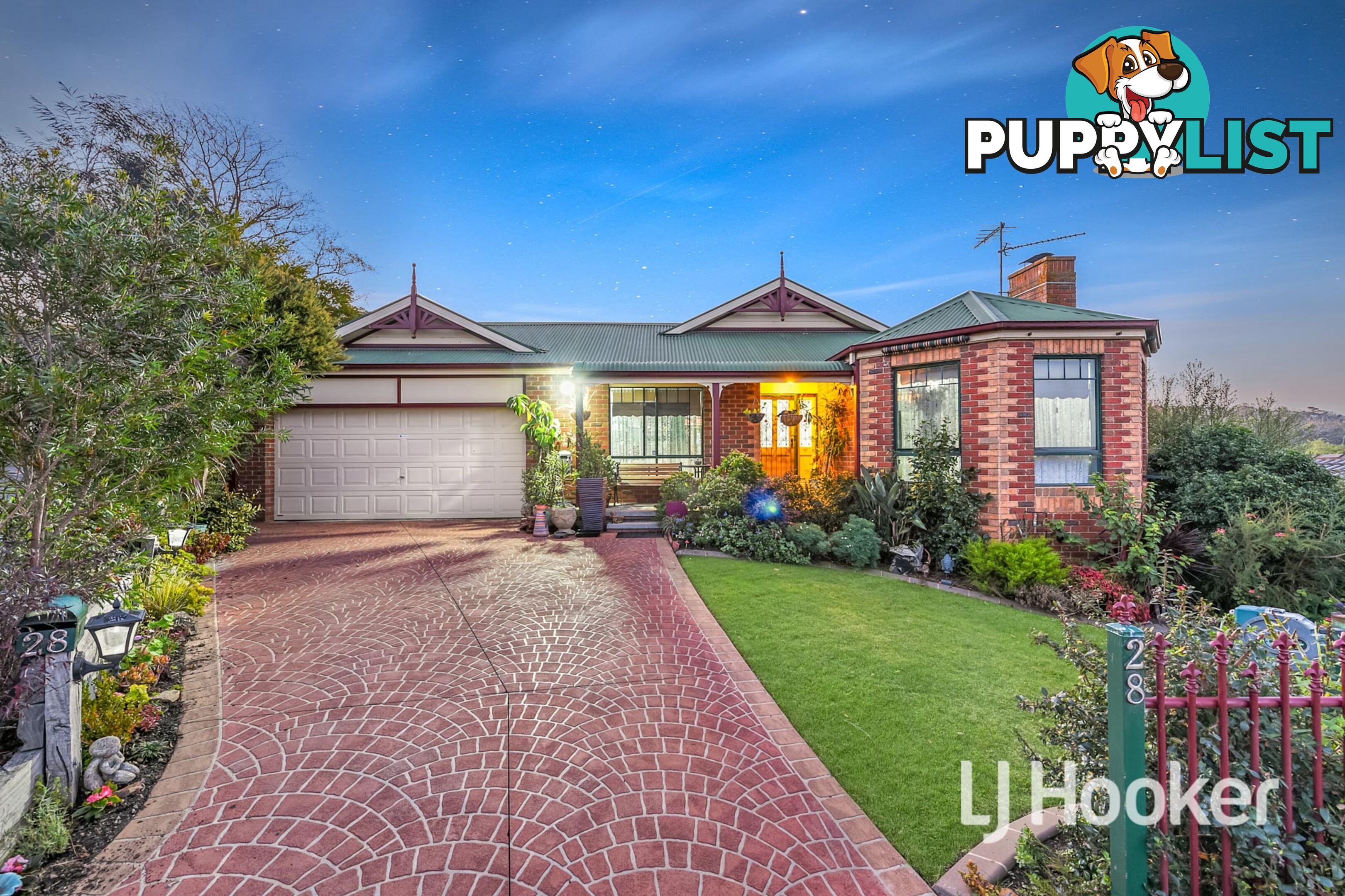 28 McGill Court PAKENHAM VIC 3810