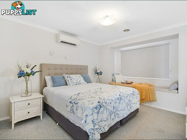 9 Iris Place PAKENHAM VIC 3810