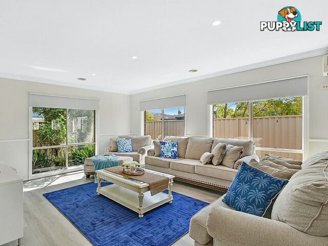 9 Iris Place PAKENHAM VIC 3810