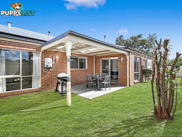 9 Iris Place PAKENHAM VIC 3810