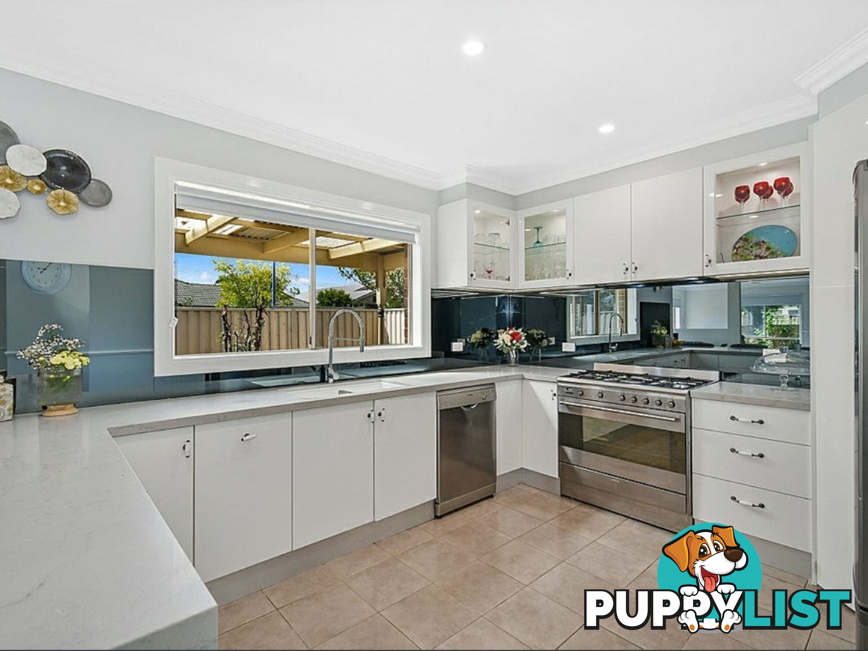 9 Iris Place PAKENHAM VIC 3810