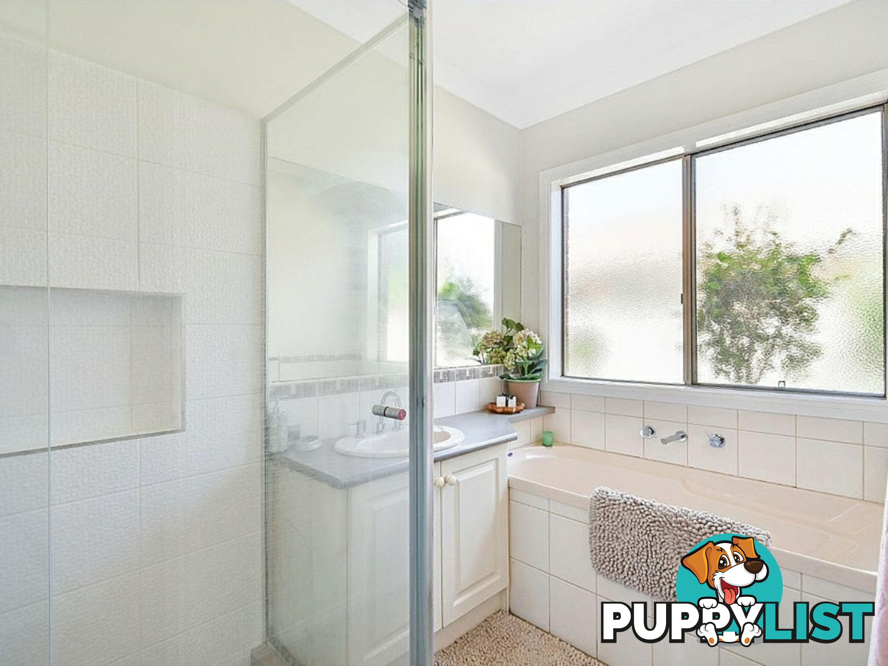 9 Iris Place PAKENHAM VIC 3810