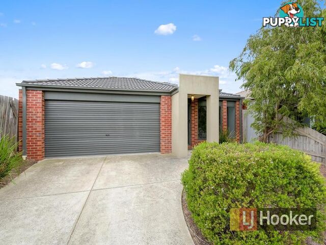 66 Pommel Street PAKENHAM VIC 3810