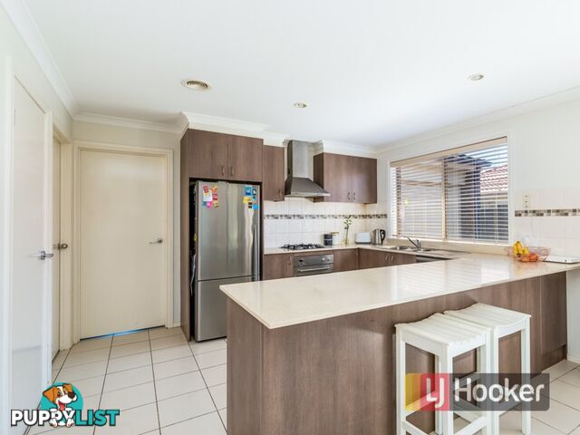 11 Caspian Chase PAKENHAM VIC 3810