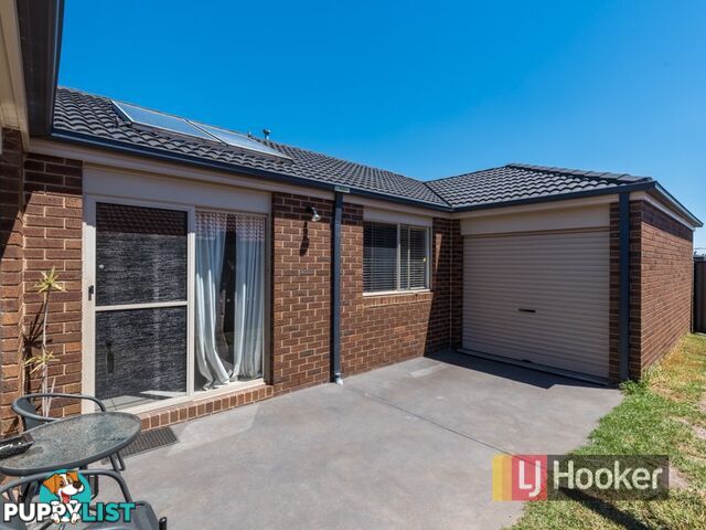 11 Caspian Chase PAKENHAM VIC 3810