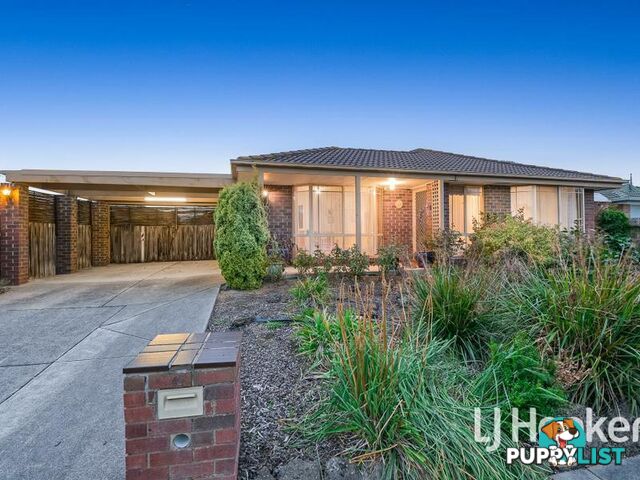 41 Parman Avenue PAKENHAM VIC 3810