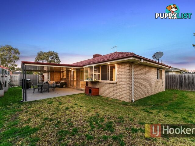 15 Heidi Court PAKENHAM VIC 3810