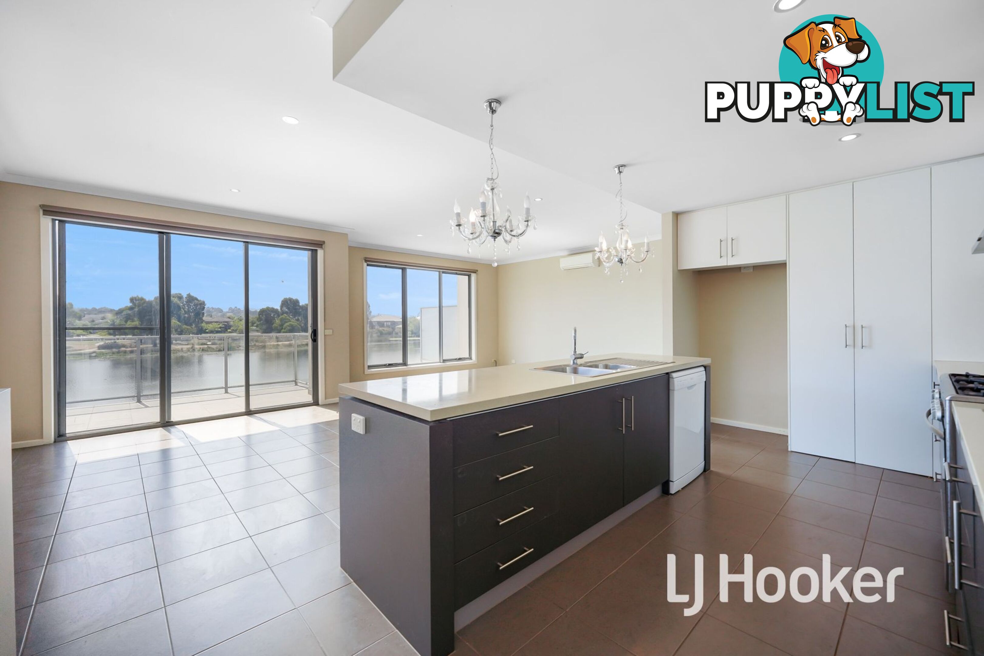 13 Albatross Drive PAKENHAM VIC 3810