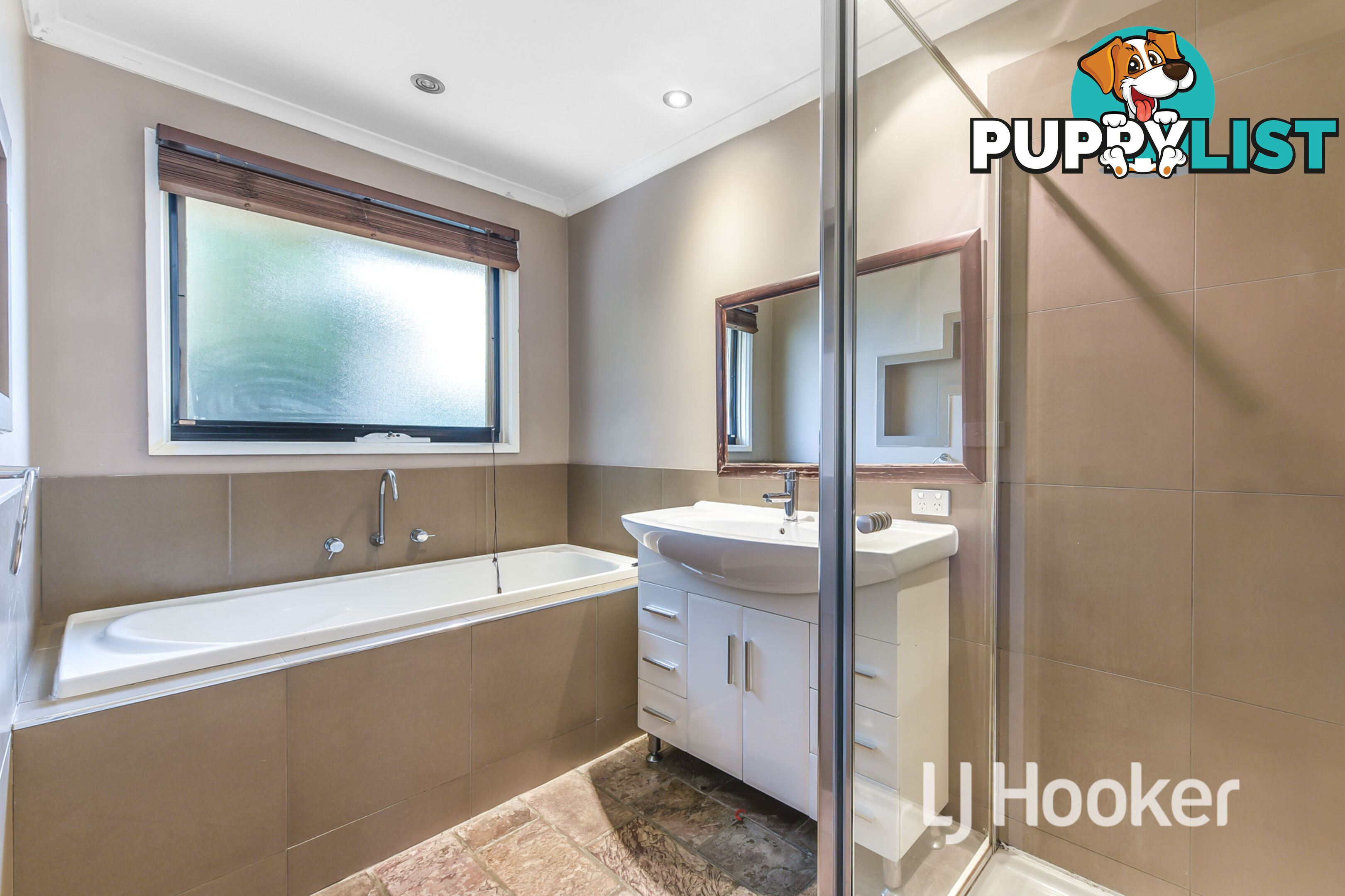 11 Isaac Court PAKENHAM VIC 3810