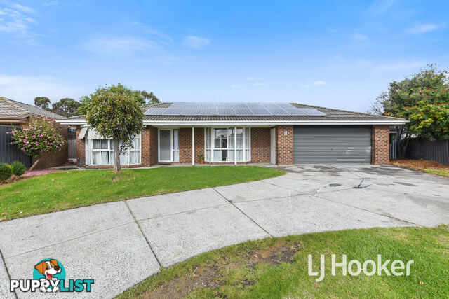 11 Isaac Court PAKENHAM VIC 3810