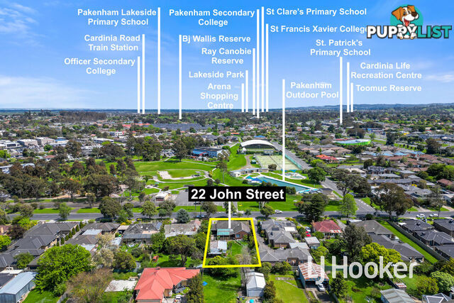 22 John Street PAKENHAM VIC 3810