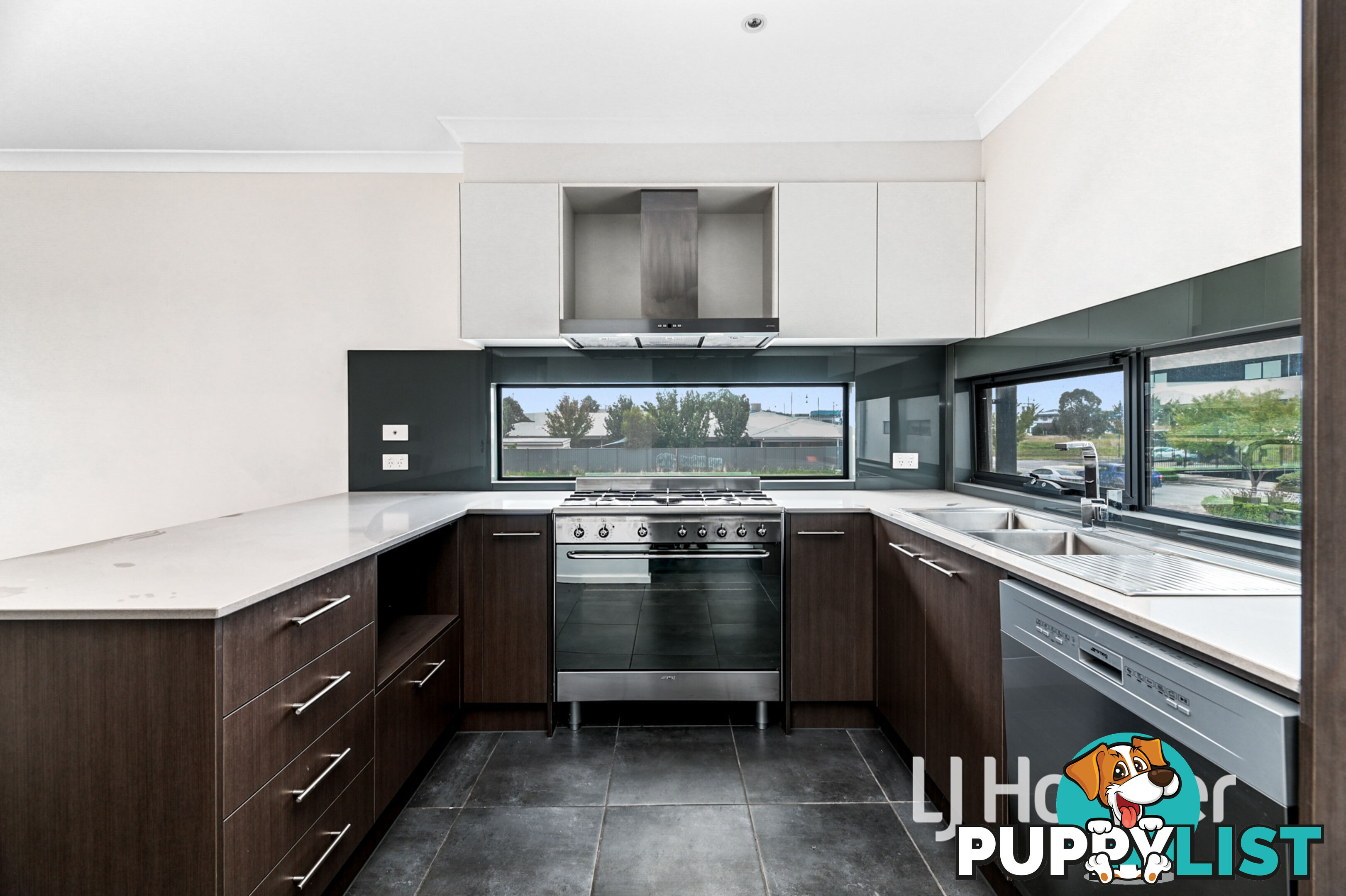 2 Rubus Way PAKENHAM VIC 3810