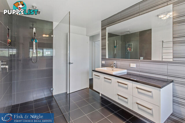 13 Glen Mia Drive Bega NSW 2550