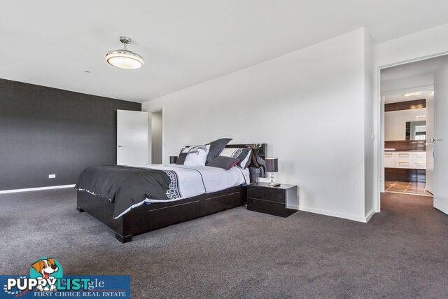 13 Glen Mia Drive Bega NSW 2550