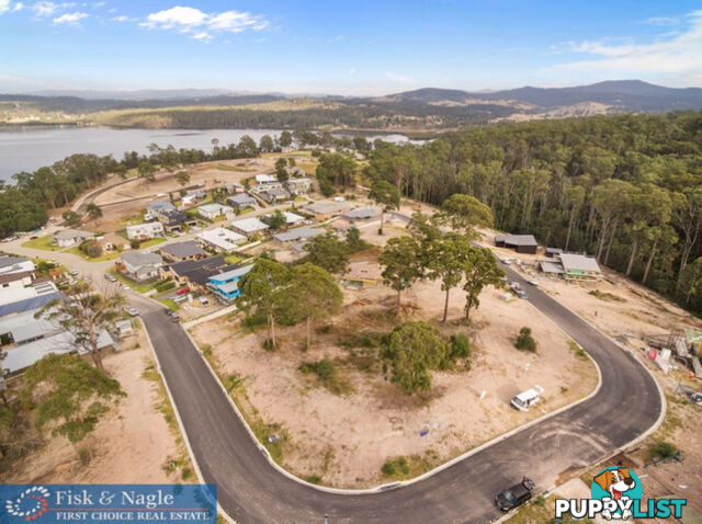 205 Mulloway Circuit Merimbula NSW 2548