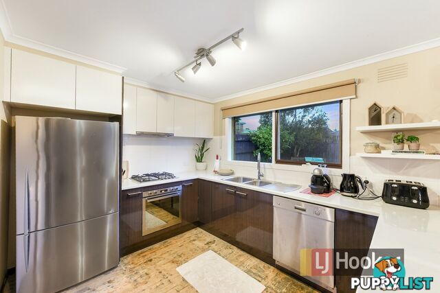 12 Rolland Court ENDEAVOUR HILLS VIC 3802